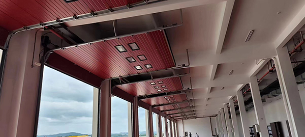 玉门工业翻板门 玉门工业翻板门