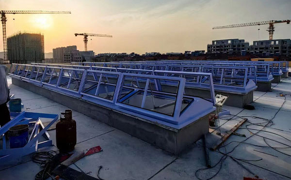 消防玉门排烟窗怎么选择尺寸