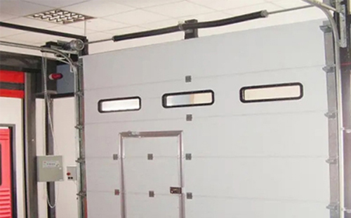 玉门工业提升门的安装方法